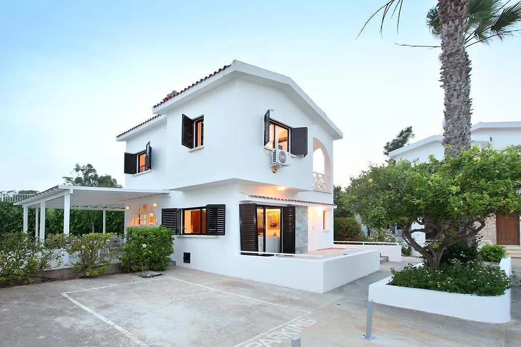 度假居 Green Bay Villa 普罗塔拉斯